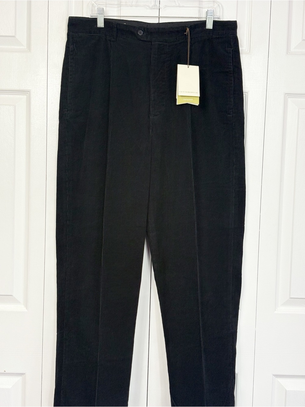 NWT Cutter & Buck Black Corduroy Pleated Front Straight Leg Pants 35x30